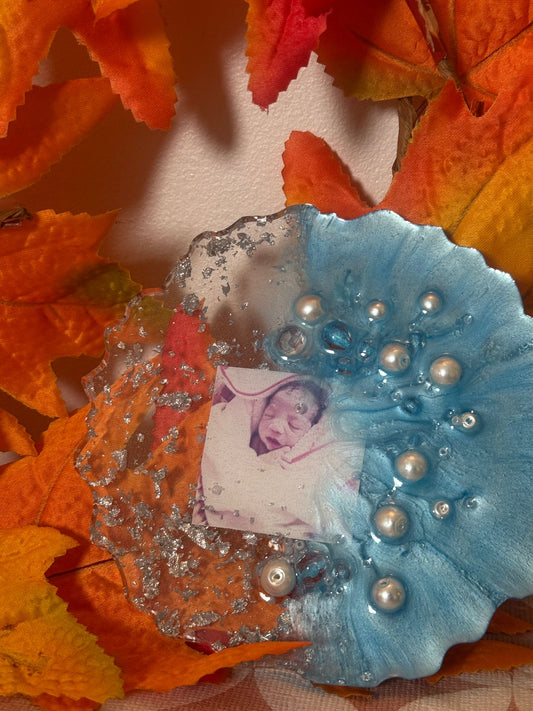 Custom Resin Memories: Your Photos, Our Craft